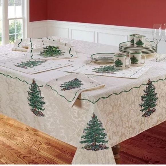 Spode Christmas Tree Oblong Damask Jacquard Tablecloth 60 x 120” & 8 Napkins NWT - Picture 3 of 12